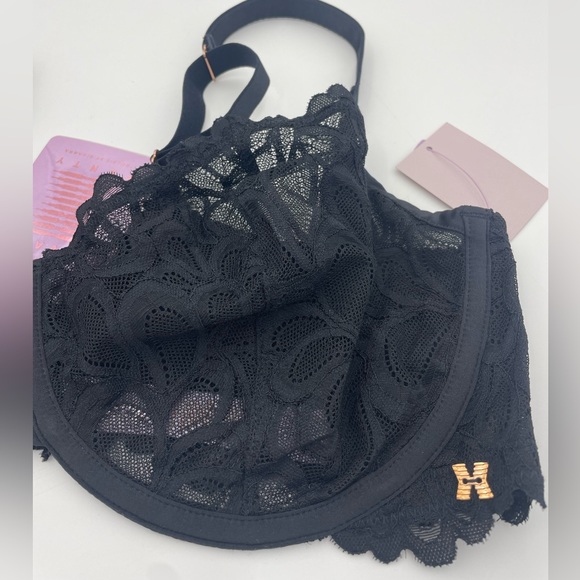 Savage X Fenty Bra, size 38DDD - Picture 1 of 4